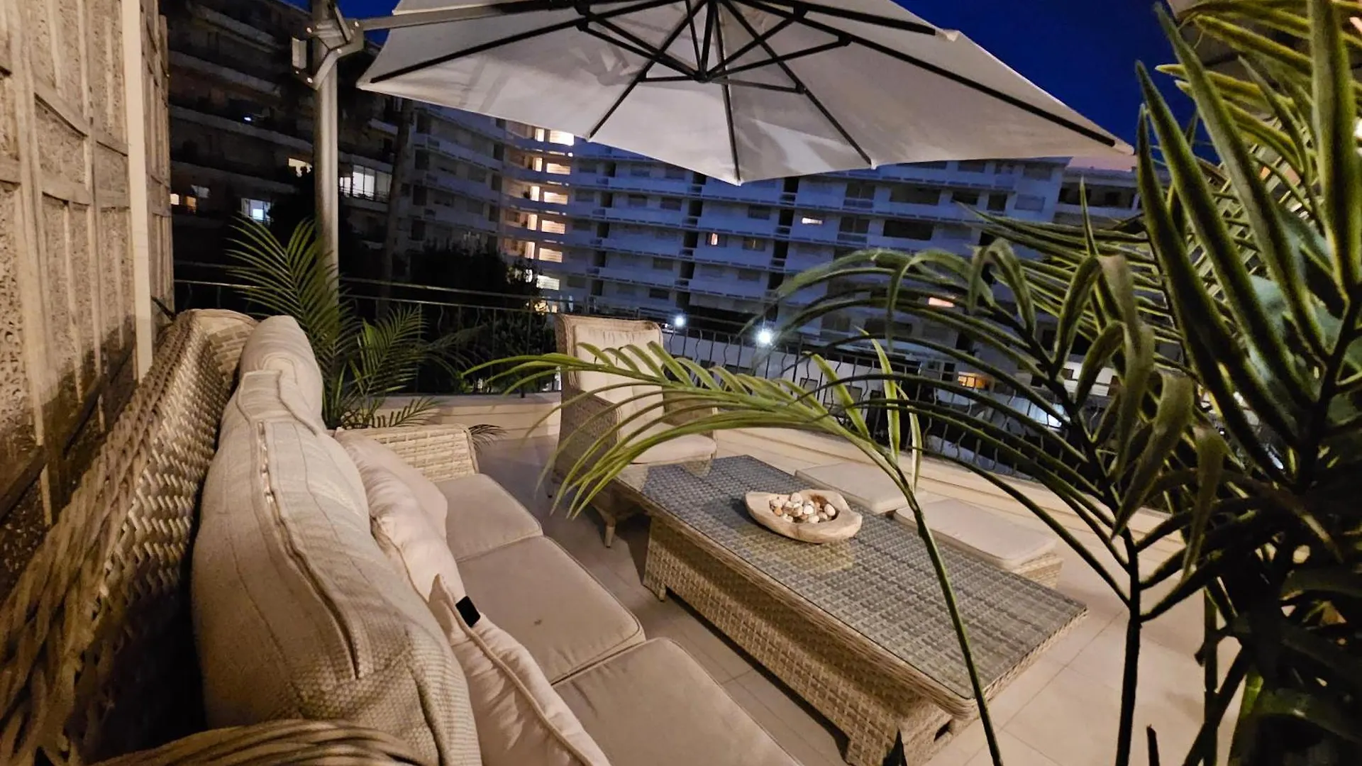 Palais Miramar Croisette Apart 1 Min Carlton Cannes Appartement